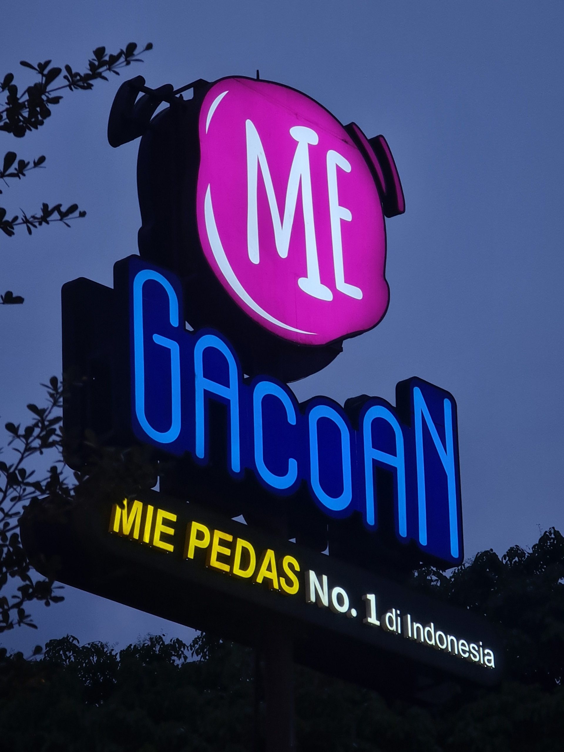 Pembuatan Neon Box Terdekat